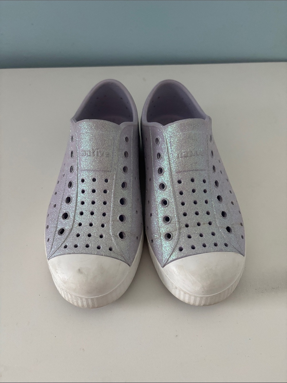 Native 
Slip-On Glitter Lavender Sneakers